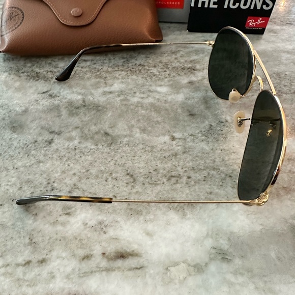 Ray.Ban Aviator Classic Gold - Picture 7 of 12